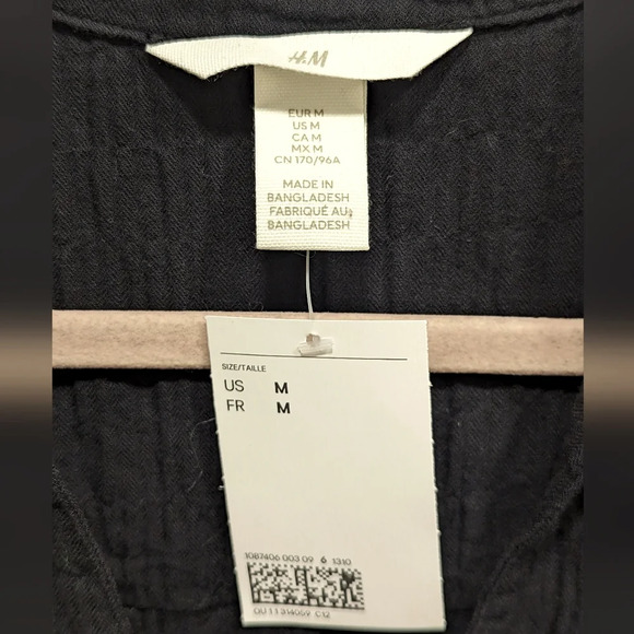 Black Long Sleeve Dress - Picture 5 of 7